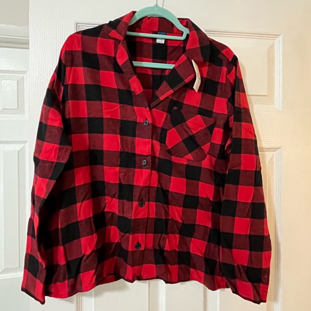 BNWT Old Navy Flannel Pajama Shirt - M